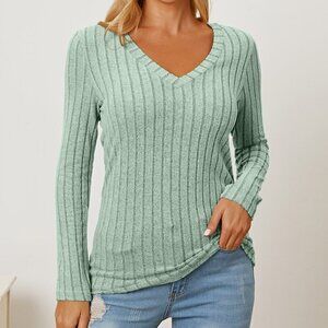 Ribbed V Neck Long Sleeve NWT